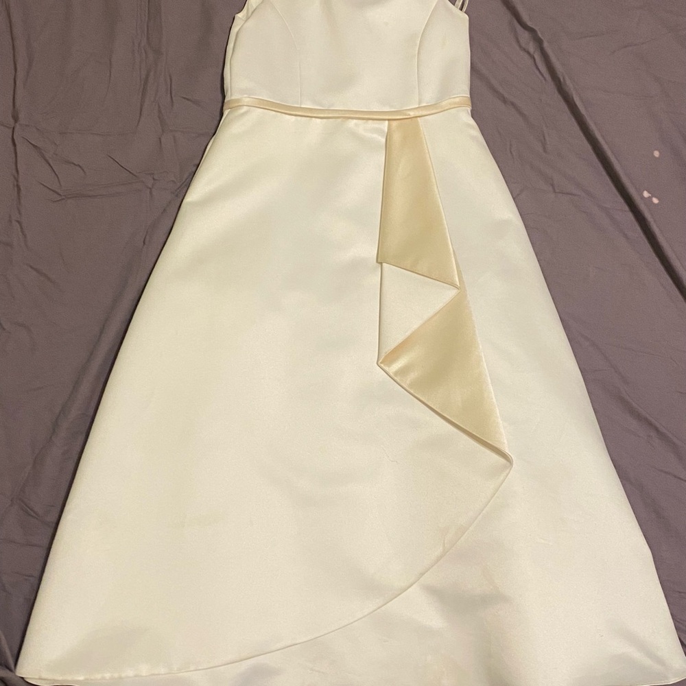 David's Bridal Cream Strapless A-Line Wedding Dress